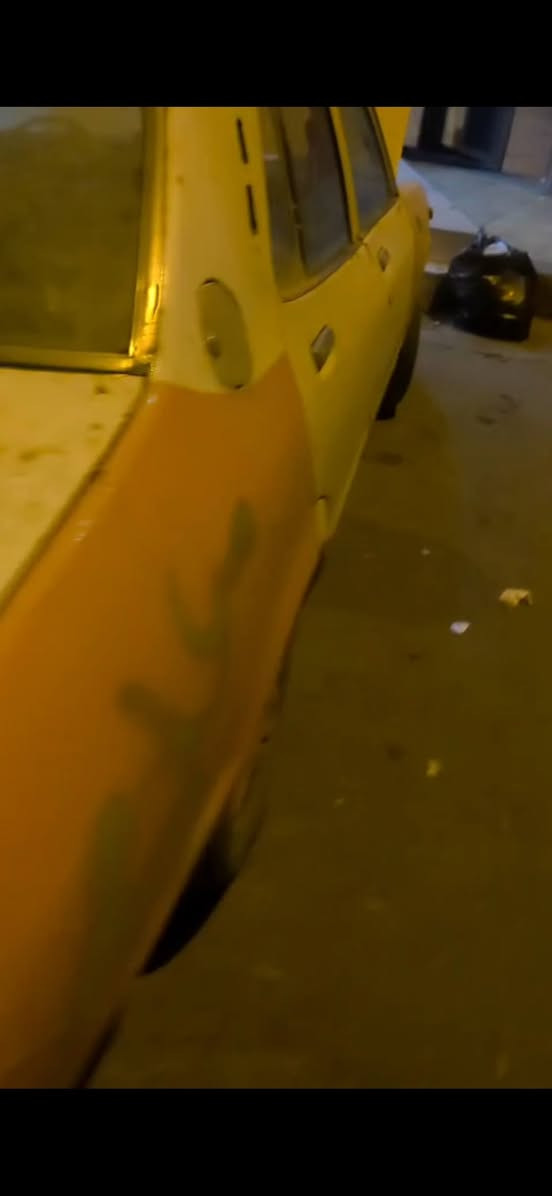 داستۆن 1979  سەنەوی سەدامی لەگەڵە
گێڕ مەکینەی بەشەرت نەکراوە بیلادی  استندر 
 یەک جامی لای سایەقی نوقسانە
نوقسانی نییە  ڕزیوی نییە   ئێش ئەکات ئەڕوا بێکێشە     سەنەوی لەگەڵە بەشەرتی ماڵ ئی کەس نەبێت   9  وەرەقەو مەجالێکی کەم بەلاشە السليمانية, العراق


**إذا كنت صاحب هذا الإعلان وتريد حذفه لأي سبب، رجاءا أرسل رسالة إلى الدعم الفني**