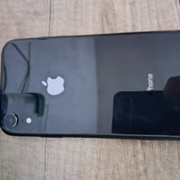 ايفون اكس ار • ذاكرة ٦٤ • بطارية ٧٤٪