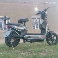 دراجة شحن • ببطارية • بسخان