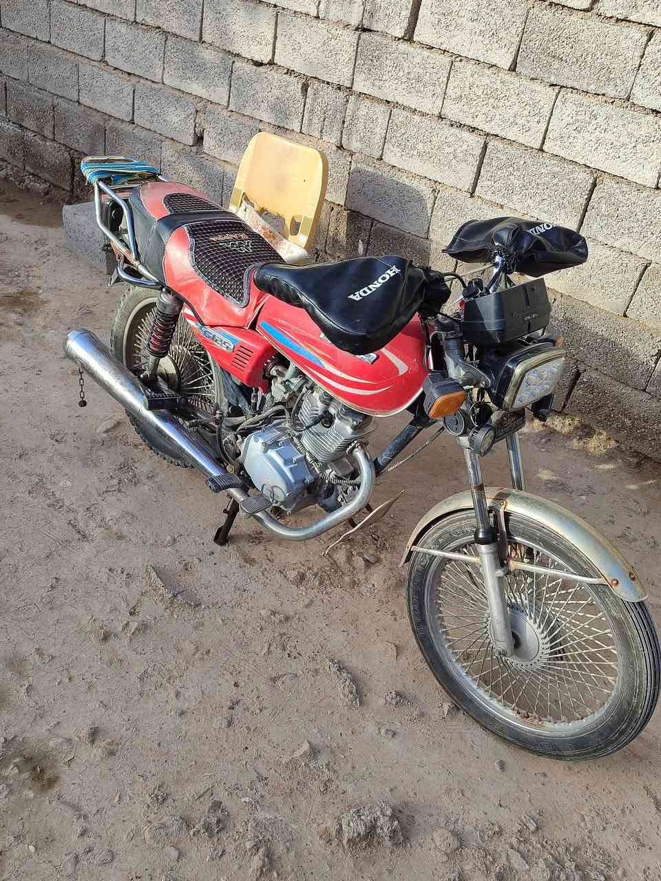 سلام عـْليگمٌﯙرحـّمَة ٱللـّہ ۈبٌرگـّاتہ
اخوان ماطور 2020 نامي برو مراوس فقط مو للبيع اي عيب بالمحرك مابي نشاط فول


**إذا كنت صاحب هذا الإعلان وتريد حذفه لأي سبب، رجاءا أرسل رسالة إلى الدعم الفني**