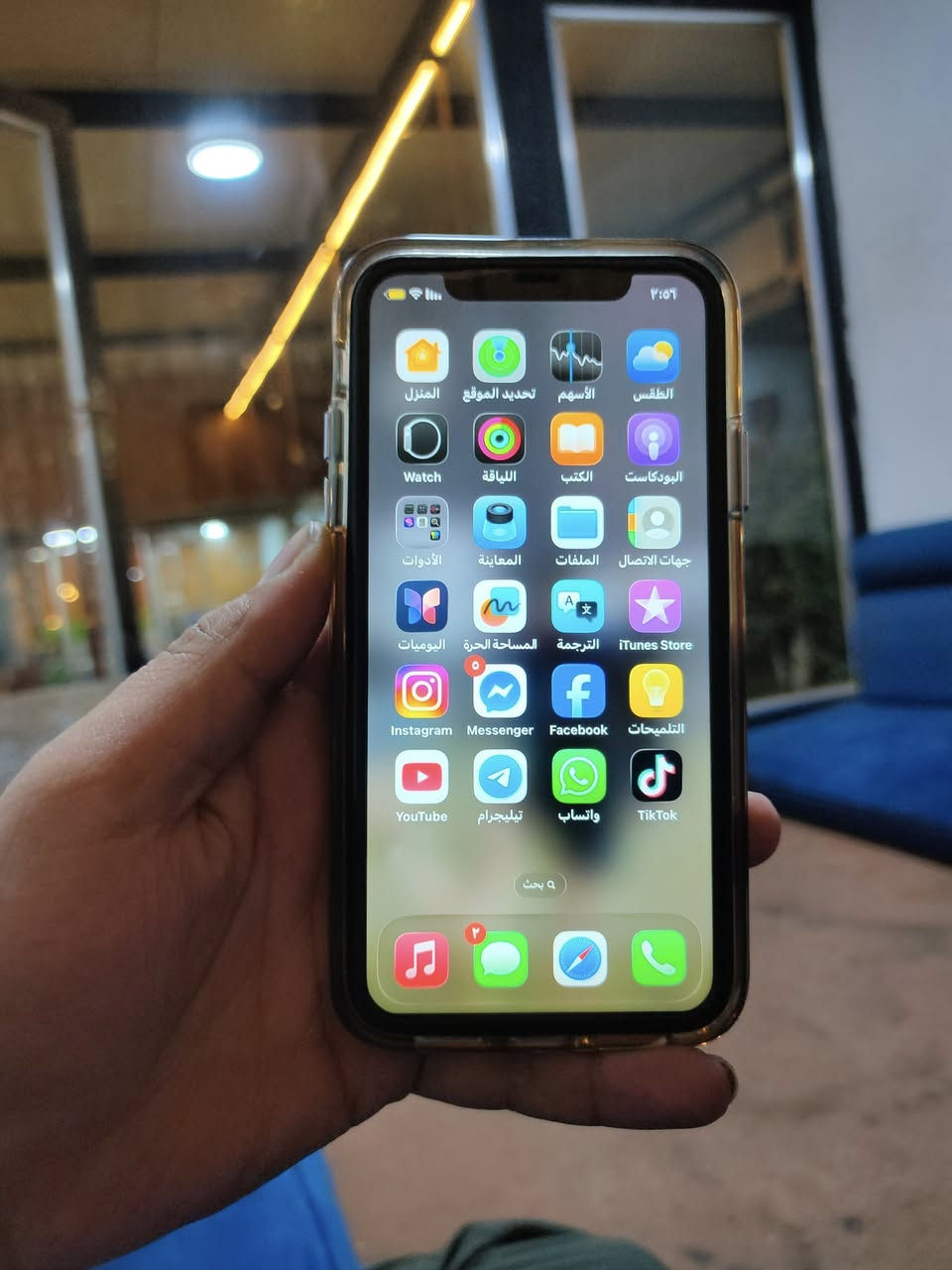ايفون 11ذاكرته 128بطاريته 72 شرق اوسط مبدل شاشه فيس ايدي شغال مراوس او بيع استفسار خاص او واتساب ***********
