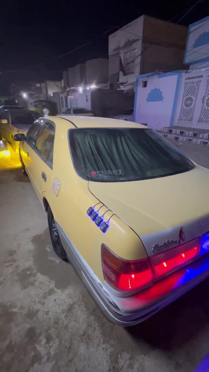 سلام عليكم ملكه صفره للبيع موديل 2000اصل شاصي 175اربع دكم تبريد قطعتين ثلج ويه السويج حداديه 75/100كشنات كهربائي مكينه سي9اثنين او نص سياره كصتين لامفوحص ولا مدفوع كمرك رقمه الماني كركوك  وكاله ثاني يوم بسمك سياره حلوه مات جناي تخم تاير جديد مكان سياره نجف 
رقم /***********
سعره 47ورقه بيه مجال قليل 
اخوان ماتواجد على فيس
