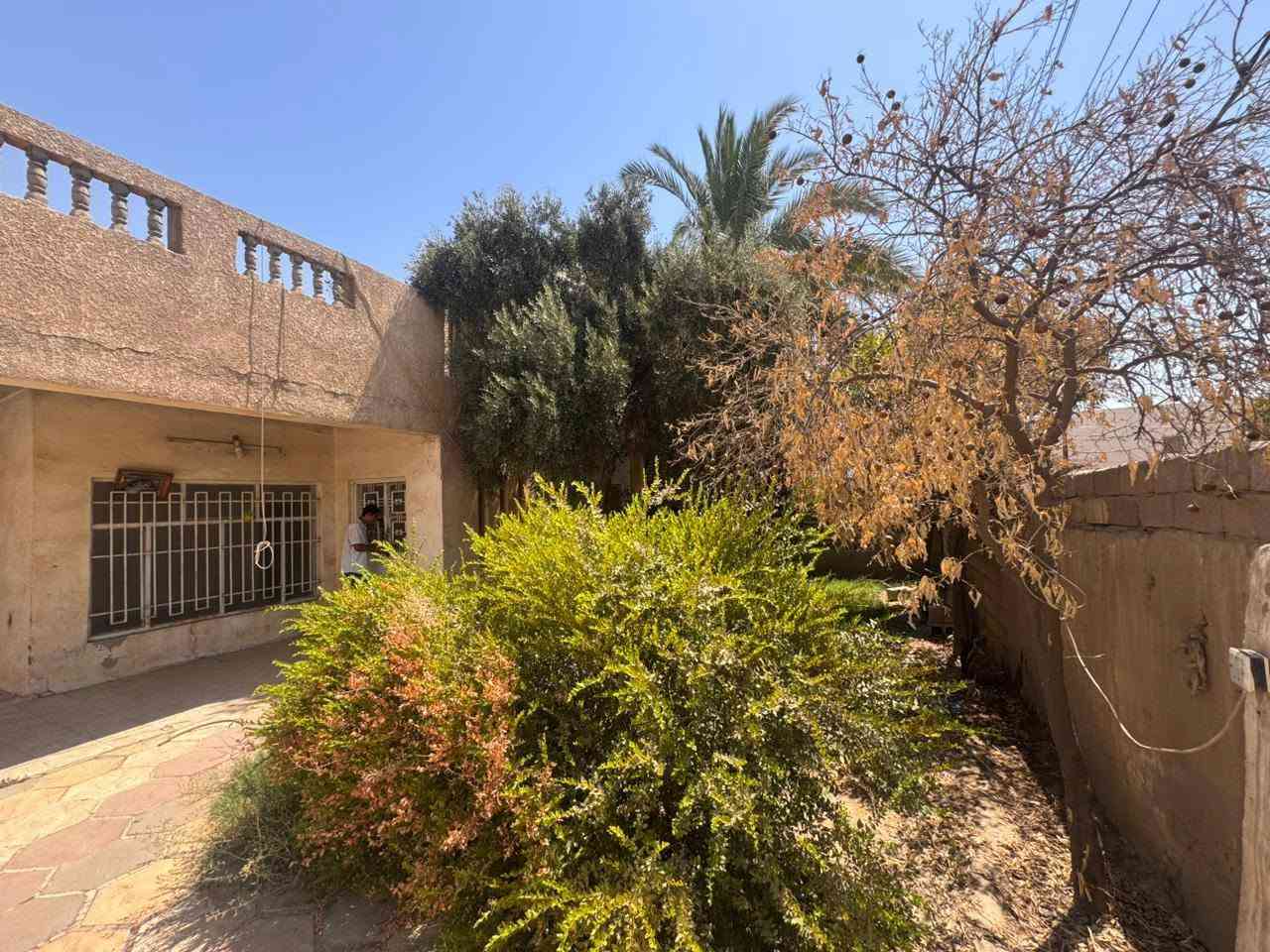 مساحه للبيع دار في الجمعية – قرب محكمة المدائن ومستشفى المدائن
📍 موقع مميز جداً
📐 المساحة: 320 متر
🔹 راس فرع على 4 جهات
🛏️ 3 غرف نوم
🚿 حمامات
💰 السعر: 320 مليون دينار (بيه مجال)
للاستفسار والمعاينة: 📞 ***********
