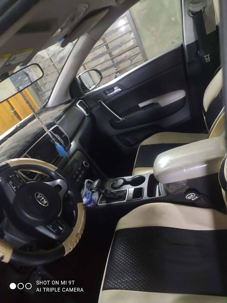 كيه سبورتج
موديل ٢٠١٧
وارد امريكي
مكينه ٢٤٠٠ GDi كفاله شرط(مكينه بالكارتون)
رقم ذي قار دولي
هزه وسنويه جديده
شرط التحويل
سياره مكفوله من الصبغ والتبديل فقط بارد قليل السونار مرفق بالمنشور
***********
مكان ذي قار
السعر ١٤٧
