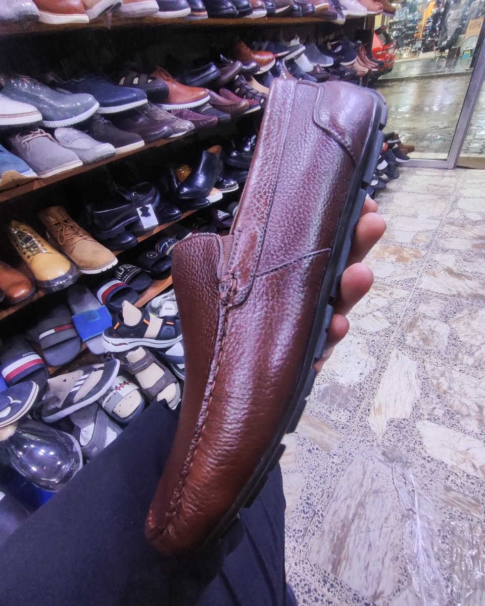 ماركة ROCK PORT 
قطعه جديدة أصليه اورجنال قياس ٤٥ 
طول القدم ٢٩ 
صناعة برازيلية 
قطعه طبيه جدآ مريحه وخفيفه الوزن 
السعر ٦٥ شامل التوصيل 
مكان كرادة داخل مجاور دايموند مول في فرع علاء حداد محل الأيطالي الايطالي


**إذا كنت صاحب هذا الإعلان وتريد حذفه لأي سبب، رجاءا أرسل رسالة إلى الدعم الفني**