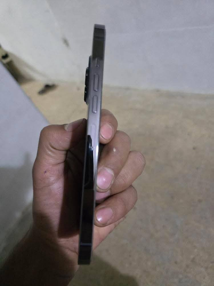 ايفون 13 برو ماكس
تك سيم
نموذجM
ذاكره 256
بطاريه96
سعر 700
مكان موصل ايسر


**إذا كنت صاحب هذا الإعلان وتريد حذفه لأي سبب، رجاءا أرسل رسالة إلى الدعم الفني**