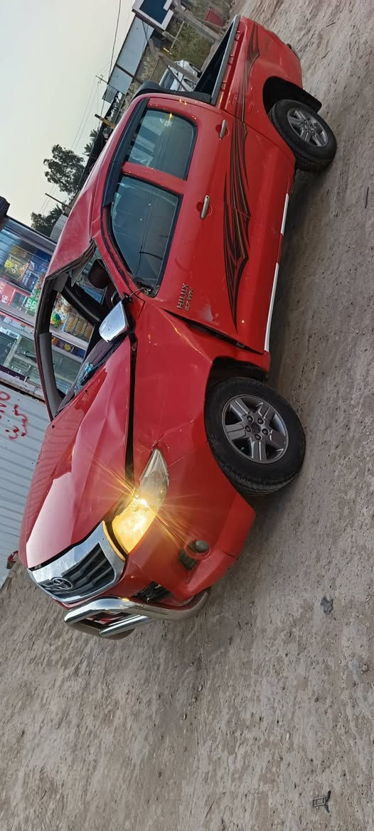 للبيع بيكم 2014 كويتي 
سابقاا مكفوله 
رقم بغداد 
كير اوتوماتيك
ابيعها على حادثها 
السياره شغاله وتمشي 
السعر 153
بابل مشروع المسيب
***********
