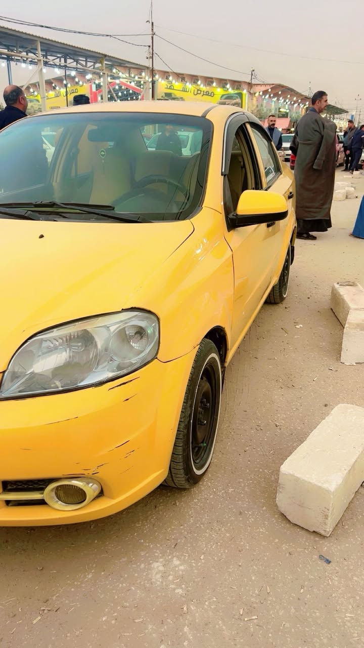 السلام عليكم أفيو البيع  موديل 2011 كير اوتماتيك تدفئه محرك تبريد كهربائياتتخم تاير بحاله جيده التفاصيل على الرقم واتساب ***********
