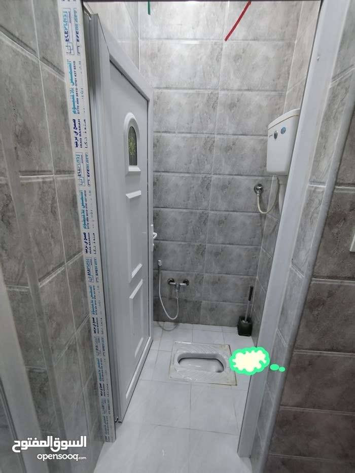 يعلن مكتب المرتضى للعقارات عن توفر
بيت طابق واحد للبيع ، في الحكيمية ، الرديني ، خلف كلية الكنوز ، موقع ممتاز
بناء 2025
المساحة / 105 متر
الواجهة / 7 متر
النزال / 15 متر
يحتوي على / غرفة وصالة واستقبال ومطبخ وكراج وصحيات
سعر البيت / 200 مليون
ملاحظة / البيت بي نقوصات بسيطة

توجد لدينا عروض اخرى
للأستفسار الاتصال على الارقام التالية
قسم البيع / *********** - ***********
قسم الايجارات / ***********
نستقبل كافة العروض والاعلانات نشرها وترويجها مجانا
عنوان المكتب / الجنينة / شارع جامع الكرناوي / مقابل فتافيت سنتر
