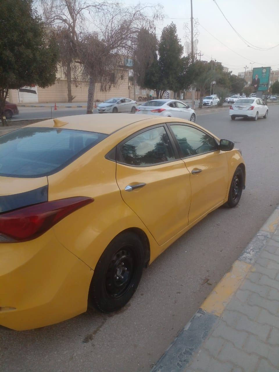 السلام عليكم مكلب بالنشر للبيع النترا رقم بغداد انجليزي موديل 15 وارد امريكي ماكينه خيط بخار بدايهاحلو سنويه لغايه 27 شامله خلفي ماكينه 2000 رجال مكلف بالنشر هذا رقم صاحبها فقد التفاصيل السعر 115 وبيها مجال منه***********
