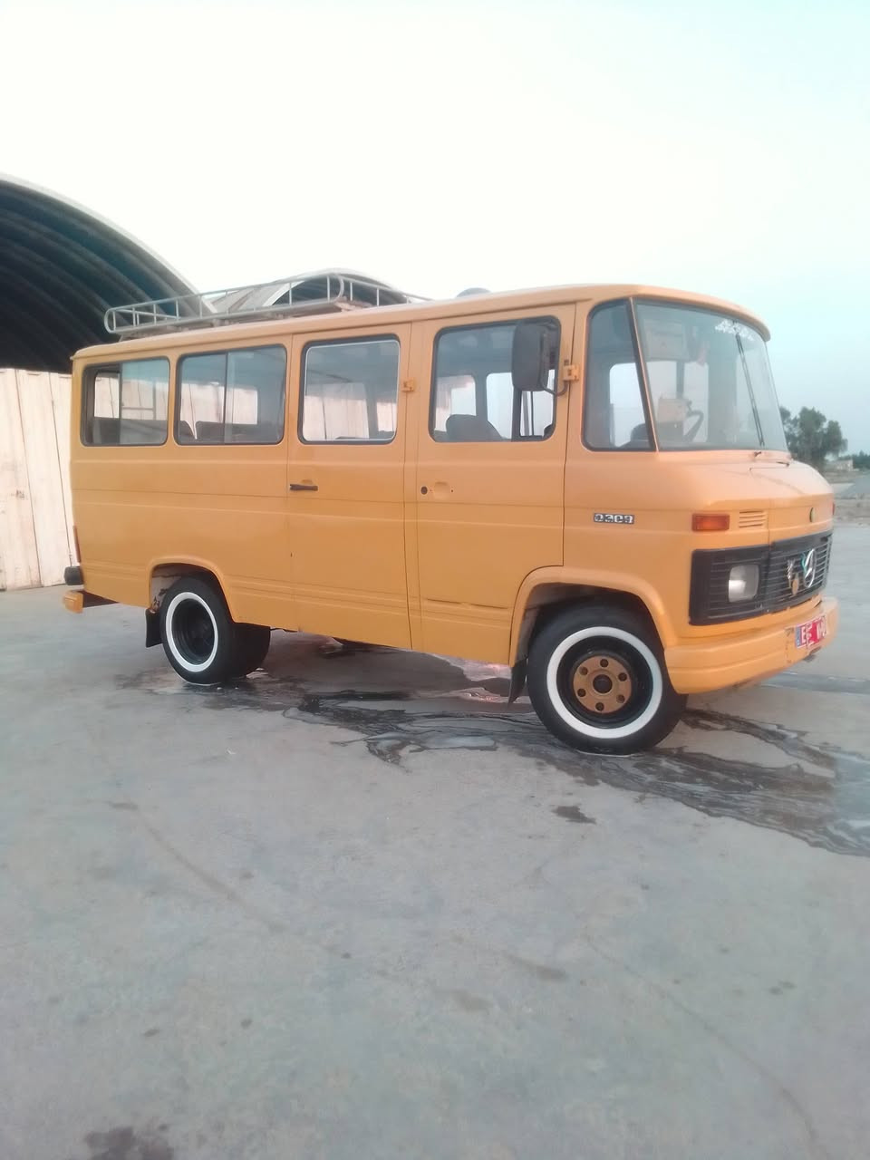 السلام عليكم مارسدس١٨للبيع سياره جاهزه  للاستفسار  *********** راعيه أبو السنويه بل ناصرية
