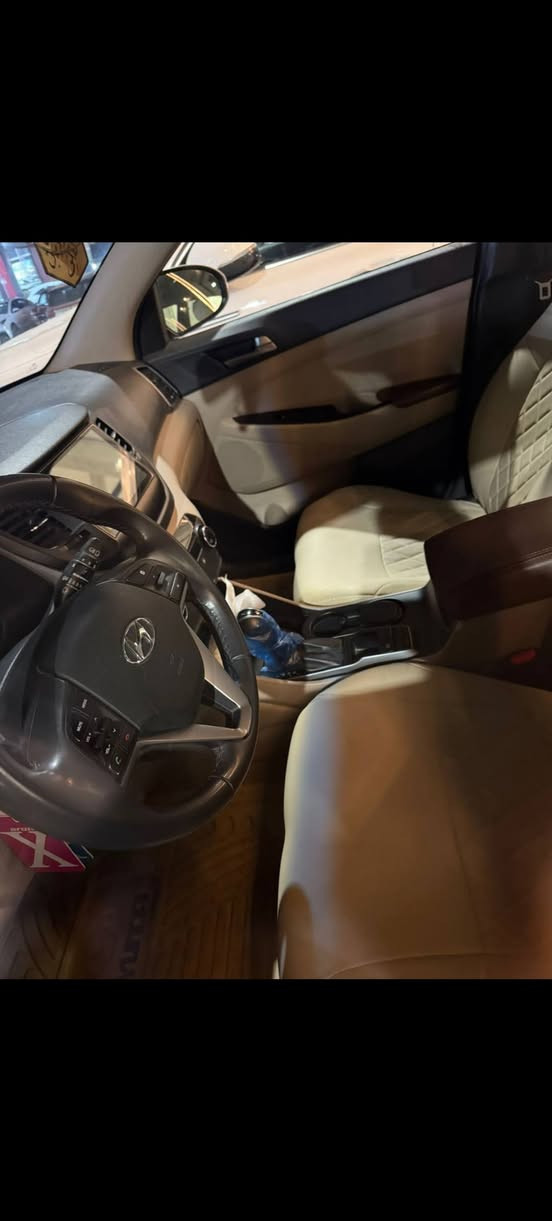 ✅ماشيه 98
✅كامره حساسات امامي وخلفيه

✅محرك 2000 دوش

✅محرك كير مكفول كفاله عامه

✅حداديه تبريد مكفول

✅كشن كهرباء كامل  موصفات شاشة

بيها نص صبغ بالبابين موضح سونار كدامكم

✅غرفته تخبل مال شركة

✅سبير مال شركة مانازل

✅رقم بغداد

✅سعر 180 وبيه مجال الشراي

بالخير عل ياخذها

من بيت لدوام مطالع بيها

عنواني واسط قضاء صويره


**إذا كنت صاحب هذا الإعلان وتريد حذفه لأي سبب، رجاءا أرسل رسالة إلى الدعم الفني**