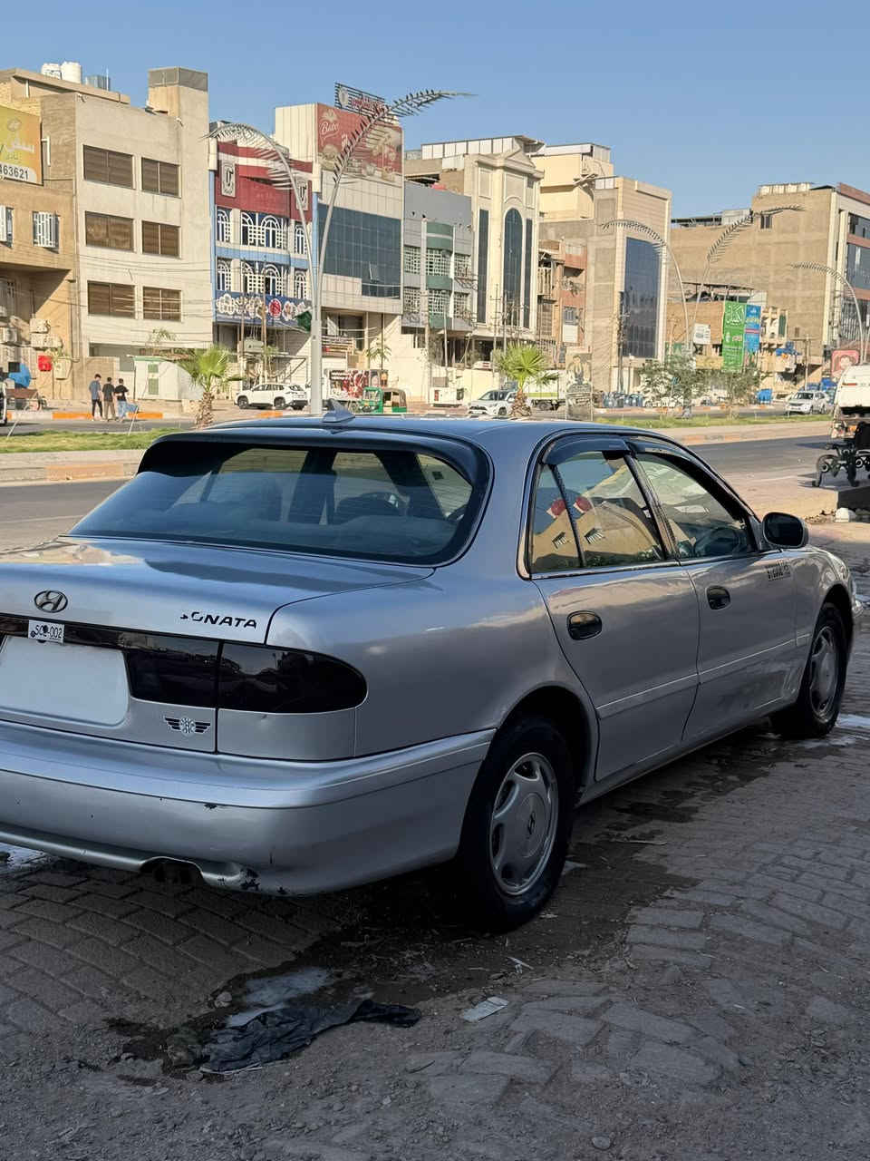 سوناتا 2 كير مكينه بشرط صدر كامل جديد صبغ عام جماليه  بدون ضرر رقم سنويه كله جديد شرط تحويل سعر ٥٠ وبيه مجال رقم تلفون ***********
