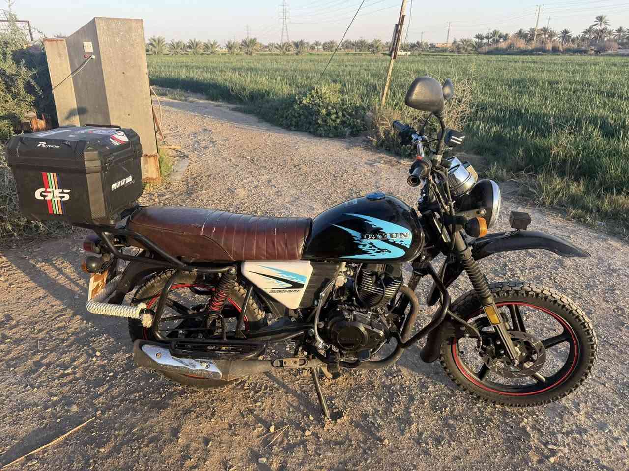 سلام عليكم  اخًوان ديوان جبلي   للبيع موديل 2024اي نقص مابيه كامله  بس دشبول مبدل بيه موماله امنت الله دراجه ممكلوبه تجي شوف بعينك دراجه كله شغاله الاسعر            ملويون ٣٥٠وبيه  مجال ومستعجل عليه مكاني بغداد بسمايه قريه عشره ***********
