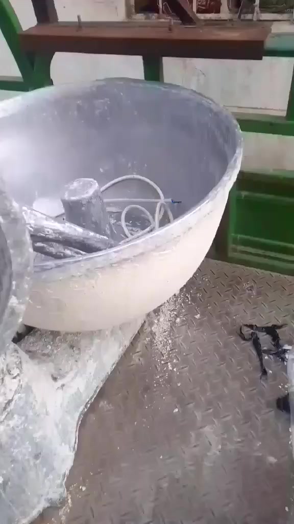 اخوان عجانة للبيع في كبيسة وهذا رقم صاحب العجانة ***********
