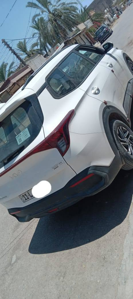 ## 🚗 **كيا كارنز 2024 - بحالة الزيرو!** 🚗
**للبيع سيارة كيا كارنز موديل 2024 بوضع ممتاز جداً ونظافة العارضة.**
### **أبرز المواصفات:**
 * **الموديل:** 2024
 * **الرقـم:** بغداد 🇮🇶
 * **السعة:** 7 راكب (عائلية ومريحة جداً)
 * **المسافة المقطوعة:** 16 ألف كيلومتر فقط (ماشية شخطة)
 * **الموقع:** محافظة ديالى
### **السعر والتواصل:**
 * **السعر:** **$17,200** (172 ورقة) — **وبيها مجال بسيط للطيبين** 🤝
 * **للتواصل والاستفسار:**
   * عبر المراسلة الخاصة بالصفحة 📩
   * أو الاتصال على الرقم: *************** 📞
> **ملاحظة:** السيارة جاهزة من كلشي والتحويل مباشر.
>
