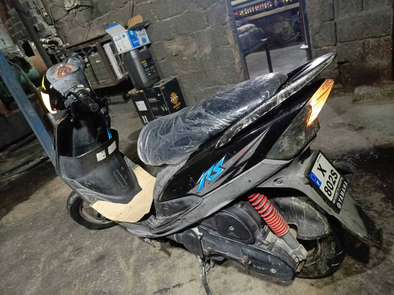 سلام عليكم 

ماكس عدله الدراجه بلاديةة كله شغاله مكينه مكفوله ما مفتوح بيه برغي صارله شهر اونص نازله رمبه دراجه شلعه معدل خير من الله الدراجه ملحه فول ي نقص مابيه بيه بس شغله وحده مايشتغل كيج بانزين مايشتغل والباقي كله شغال السعر 600 اوبيه مجال مكاني مدينة الصدر رقم ***********
