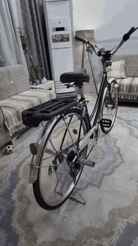 بايسكل للبيع جديد منزله من التميمي بايسكل فول نضافه السعر١٣٠وبي مجال حك الجيه العنوان مركز الحله ورديه شارع٣٠ ***********
