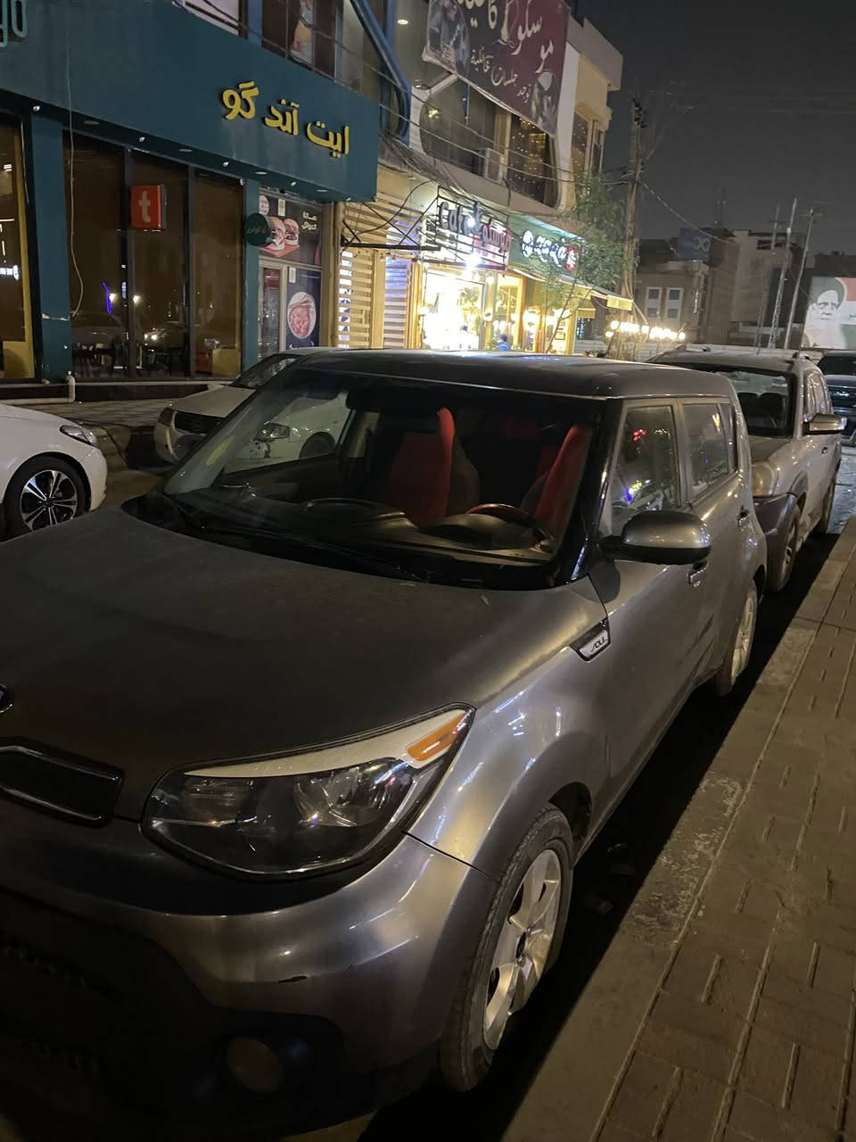 كيا صول
موديل 2018  نص فول 
3 قطع 
محرك 1600 
محرك جديد 
كير جديد
سياره بأسمي رقم نجف مداور 
*********** 
مكاني نجف
السعر 120 وبيها مجال
