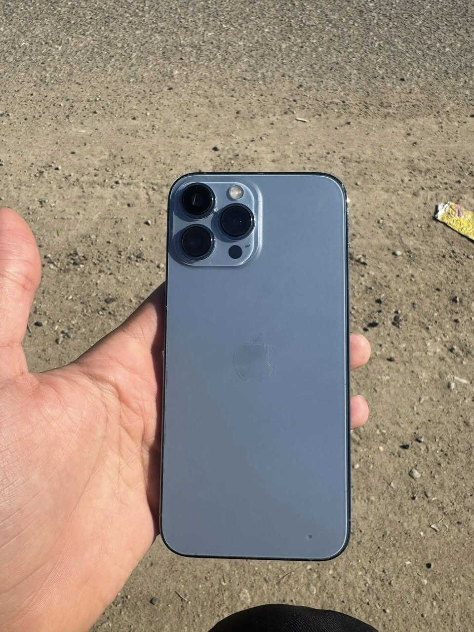 ايفوان ١٣ برو ماكس/بطارية ٨٣ بلادي
نضافة ٩٥
ذكرة ٢٥٦ 
بغداد // محمودية 
  السعر ٦٥٠ 
الرقم / ***********
