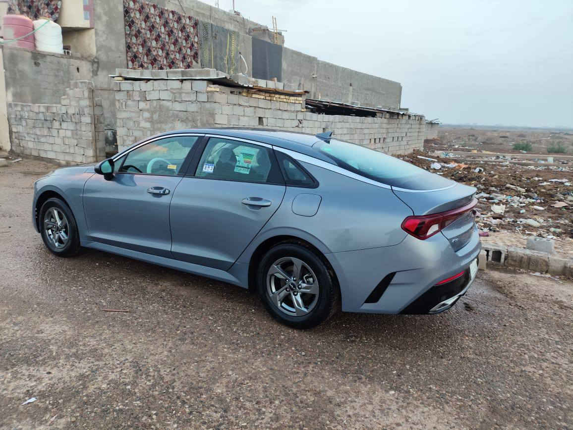 كي فايف وارد امريكي مكينه 1600 تيربو 2022 بصره حره تحويل بيع ومراوس العنوان بصره شط العرب سياره حادثها خفيف سعر 160.    ***********
