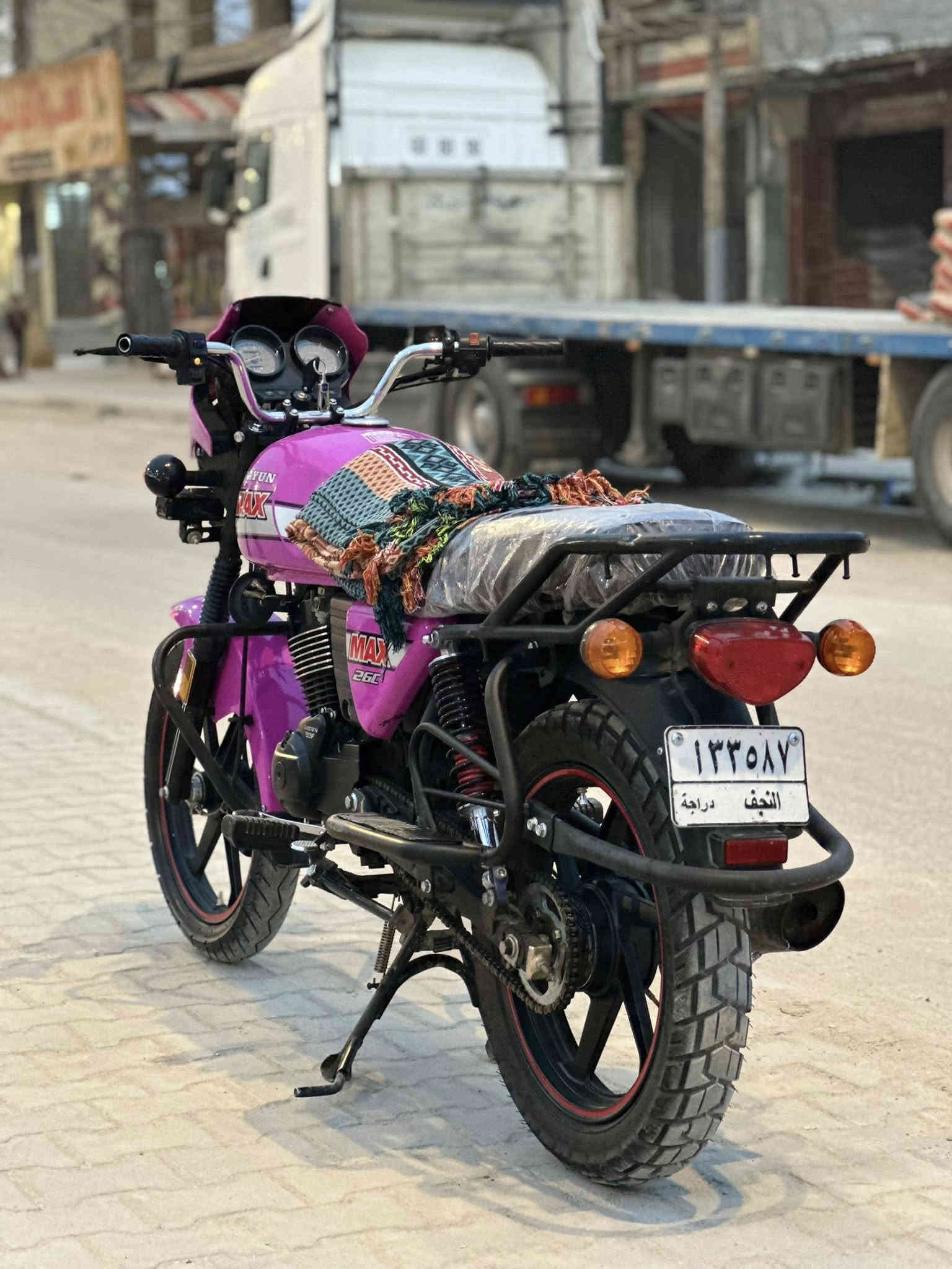 دايوان مرقم نجف 
دايوان كلاسك ٢٠٢٣ مرقم نجف الدراجه جاهزه على اخر حبه ونضيفه دبلات امامي جديد واصلي تايرات جدد الدراجه معايزه شي 

مكانها نجف حي الشهداء 
السعر 2200 

رقم صاحبها …
0782 905 3842
