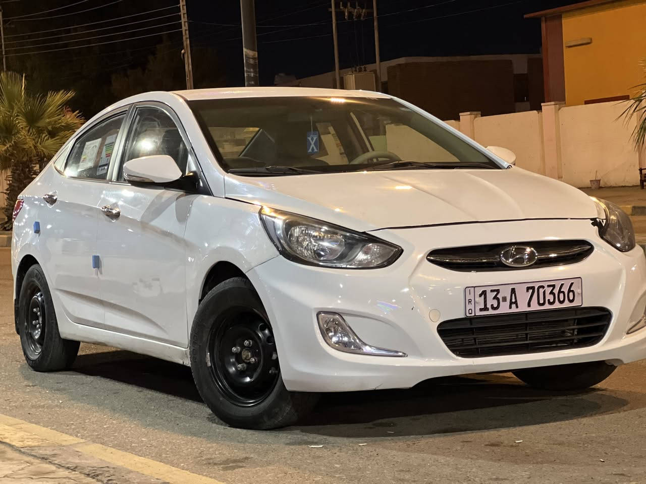 السلام عليكم اكسنت موديل 2016 مكينه 1400وارد خليجي كيره عطلان مكطوع زنجيل بيعه علا عطله سنويه جديده وسعره 70وبيه مجال شراي يتصل او خاص ***********
