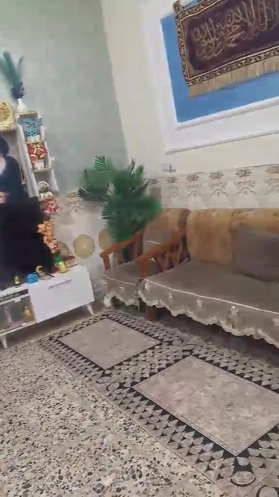 تخم ب١٠٠ مكانة سبع قصور كاروك وحجلة ب ٢٥ ثنينهم سوة بلمدينة صدر مجرات خشب صاج اصلي ب٦٠ عندي ثنين واحد ب٦٠ بطن غميج يصير ملابس شغلات طفل حفاضات حليب وملابسة


**إذا كنت صاحب هذا الإعلان وتريد حذفه لأي سبب، رجاءا أرسل رسالة إلى الدعم الفني**