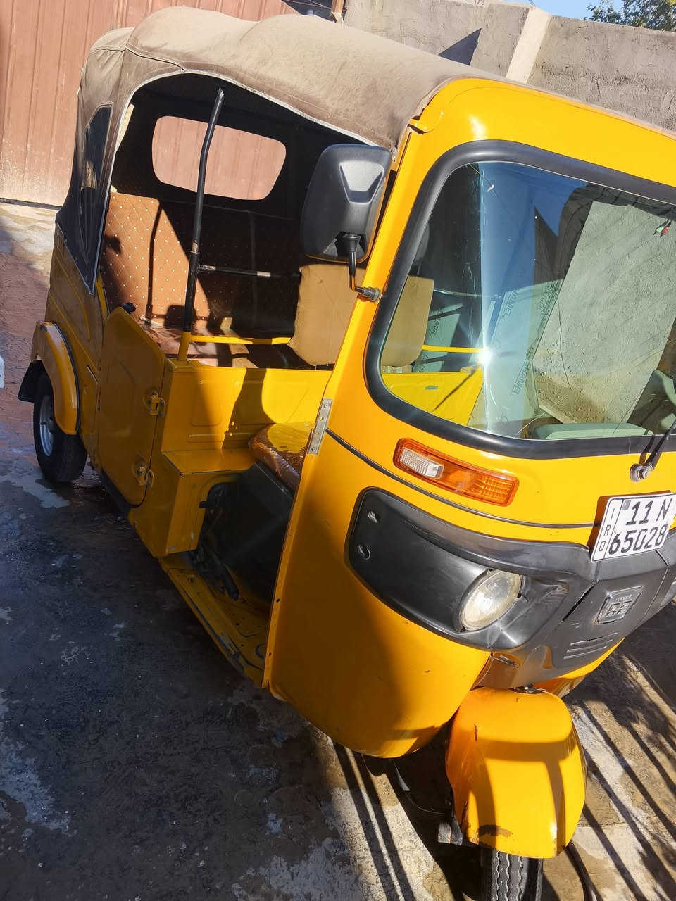 سلام عليكم تكتك 2021 البيع كلمه على اربع وعشرين حبايه تكتك كبل الشارع السعر 7200 المكان بغداد حي البتول  ***********/*********** وهذه رقمية الثير بي وتساب
