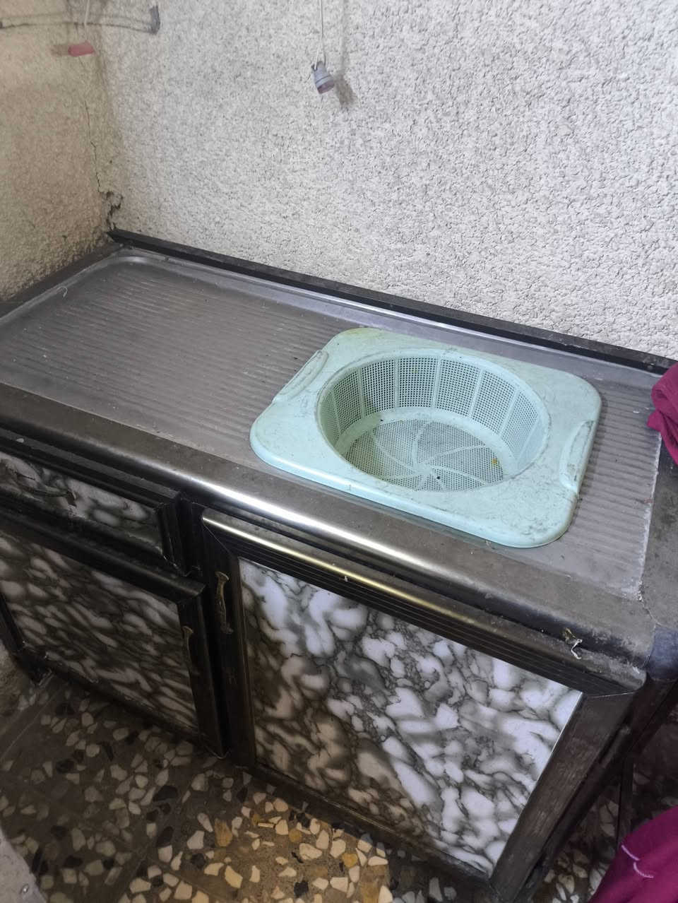 اخواني غراض مطعم للبيع 
رقم صاحبهن
***********
