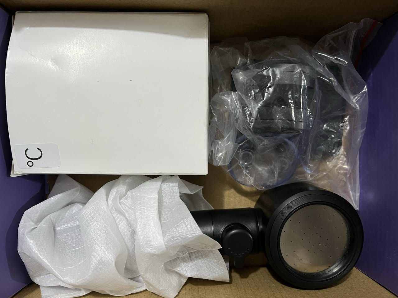 السلام عليكم متوفر دوش سفري
شحن تايبسي 

كامل ملحقات 

جديد غير مستخدم


**إذا كنت صاحب هذا الإعلان وتريد حذفه لأي سبب، رجاءا أرسل رسالة إلى الدعم الفني**