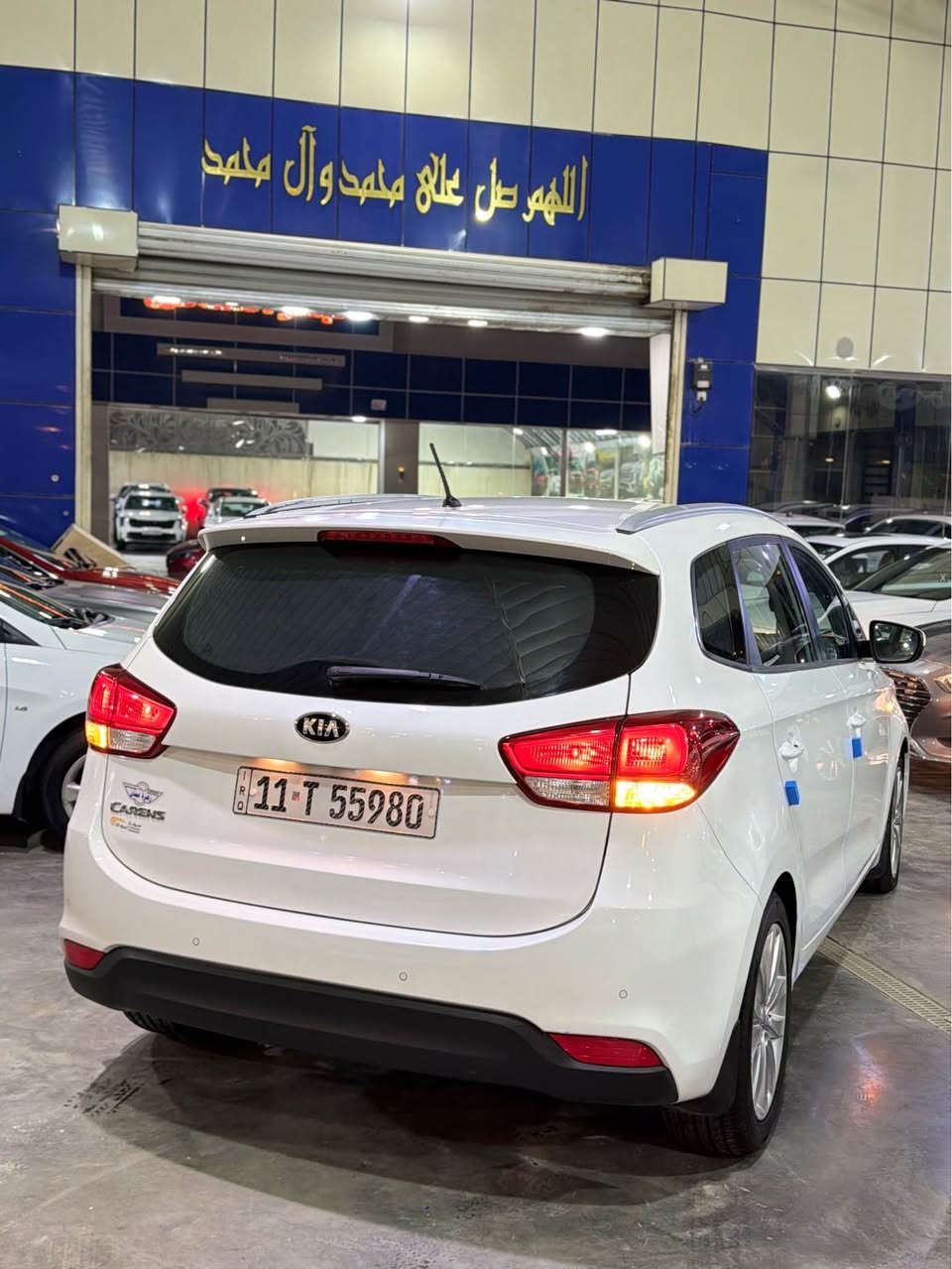 كيا كارنز 2016 خليجي رقم بغداد نكليزي بأسمي ماشيه 65 الف حقيقي السياره بحالة الزيرو ✅ مكفوله كفاله عامه. 7 راكب
محرك 2000 دوش
لايت دوار
حساسات خلفيه
نظام ايكو تقليل صرف البانزين
ABS
تحكم استيرن
مري شفط
ثلاثه وضعيات قياده
ويل كب 17
لايت لد 
قطعتين تبريد
حاكيه بلوتوث
امامي خلفي دسك
السعر 168 وبيه مجال بسيط
***********
 مكان السياره بابل شارع 80 حلة, بابل
