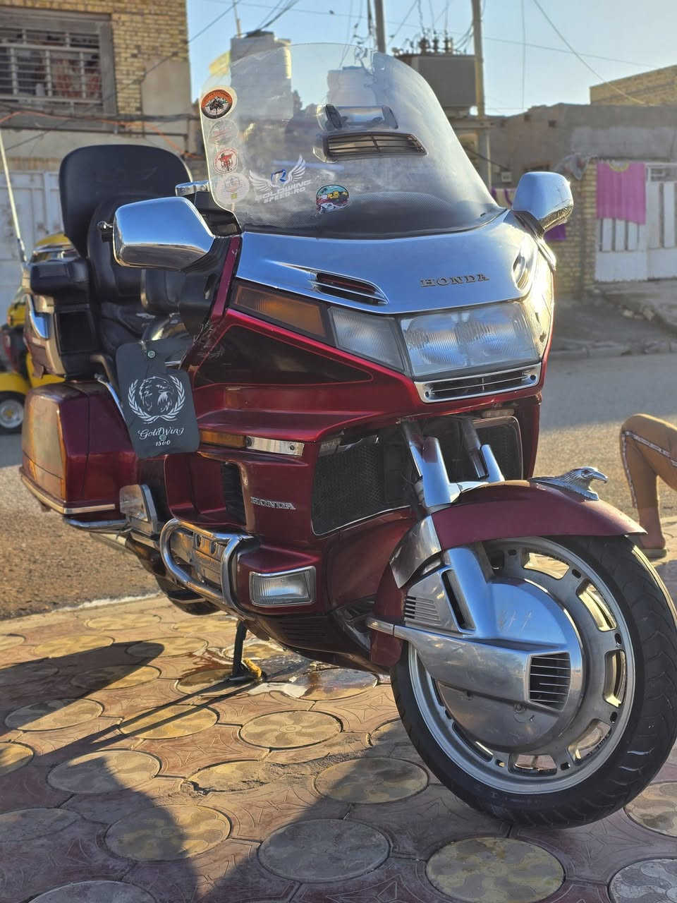 سلام عليكم دراجه كولدن 1500
رقم وسنويه موديل 95 كفاله عامه جك بك مسجل شاشه
باقي تفاصيل اتصل *********** مكاني ميسان
