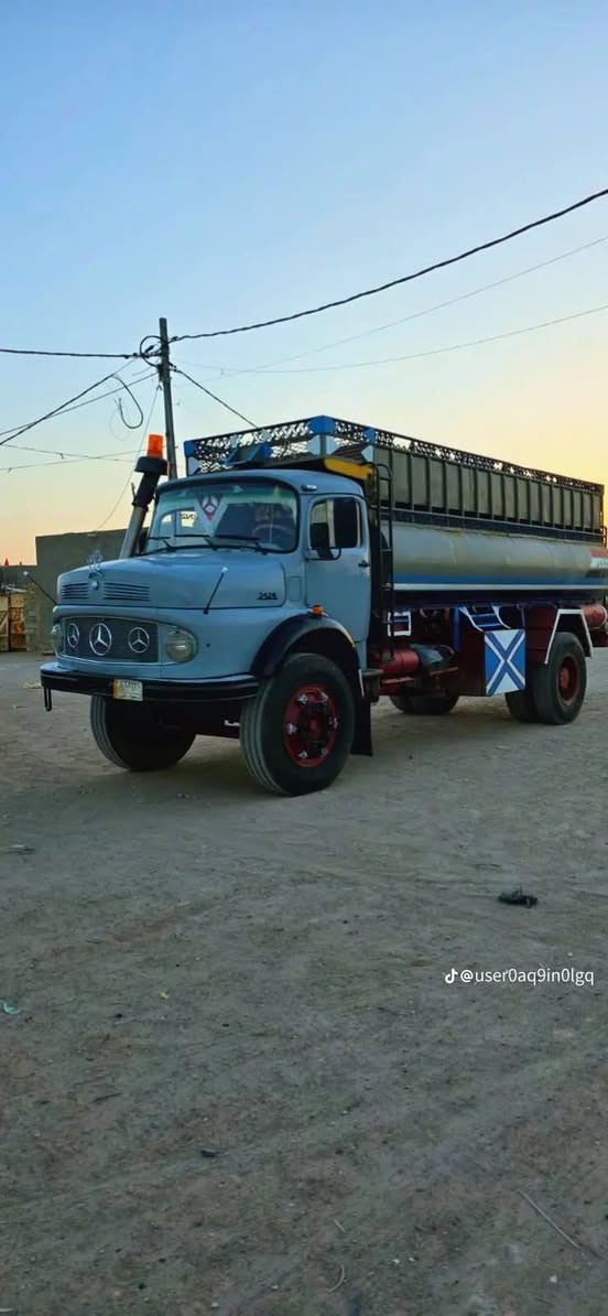 للبيع اقجم مديل  ٨٣ محرك جديدة سوبر تخم تاير رقم  نكليزي مداور ثاني يوم الستفسار على هاذ رقم ***********
