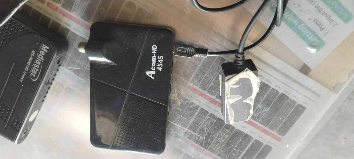 للبيع أجهزة مستعملة شغالة
مع ٦٠ عدسة جديدة منوعة مع ٥٠ ريموت جديد نوعيتين
جهاز اي ستار G2مع عدسة وريموت ب٦ الاف فقط
جهاز اي ستار G4مع عدسة وريموت ب٦ الاف فقط
جهاز Acom HD 4545مع مع عدسة وريموت ب٦ الاف فقط
جهاز Acom سترونج R12مع عدسة وريموت ب٦ الاف
جهاز سونيك x10000مع عدسة وريموت ب٦ الاف
جهاز سكاي سترونج مع جهاز فري بوكس مع جهاز سلفر سات مع ميديا ستار ٧٠٠ يونيفا مع ميديا ستار ٧٢٠ رويال مع جهاز سكاي ماكس كما موضح بالصور بدون ملحقات  الجهاز الواحد ب٣ الاف فقط
ريموت كونترول جديد نوعية سونيك عدد ٥٠ سعر القطعة ٣٥٠ دينار وريموت STERCOMعدد ١٥سعر القطعة ٣٥٠ دينار فقط
عدسات ستلايت جديدة عدد ٦٠ سعر القطعة ب٩٠٠ دينار فقط
المكان كركوك
والتوصيل مجاني اذا كل المجموعة

للاستفسار 
***********
***********
