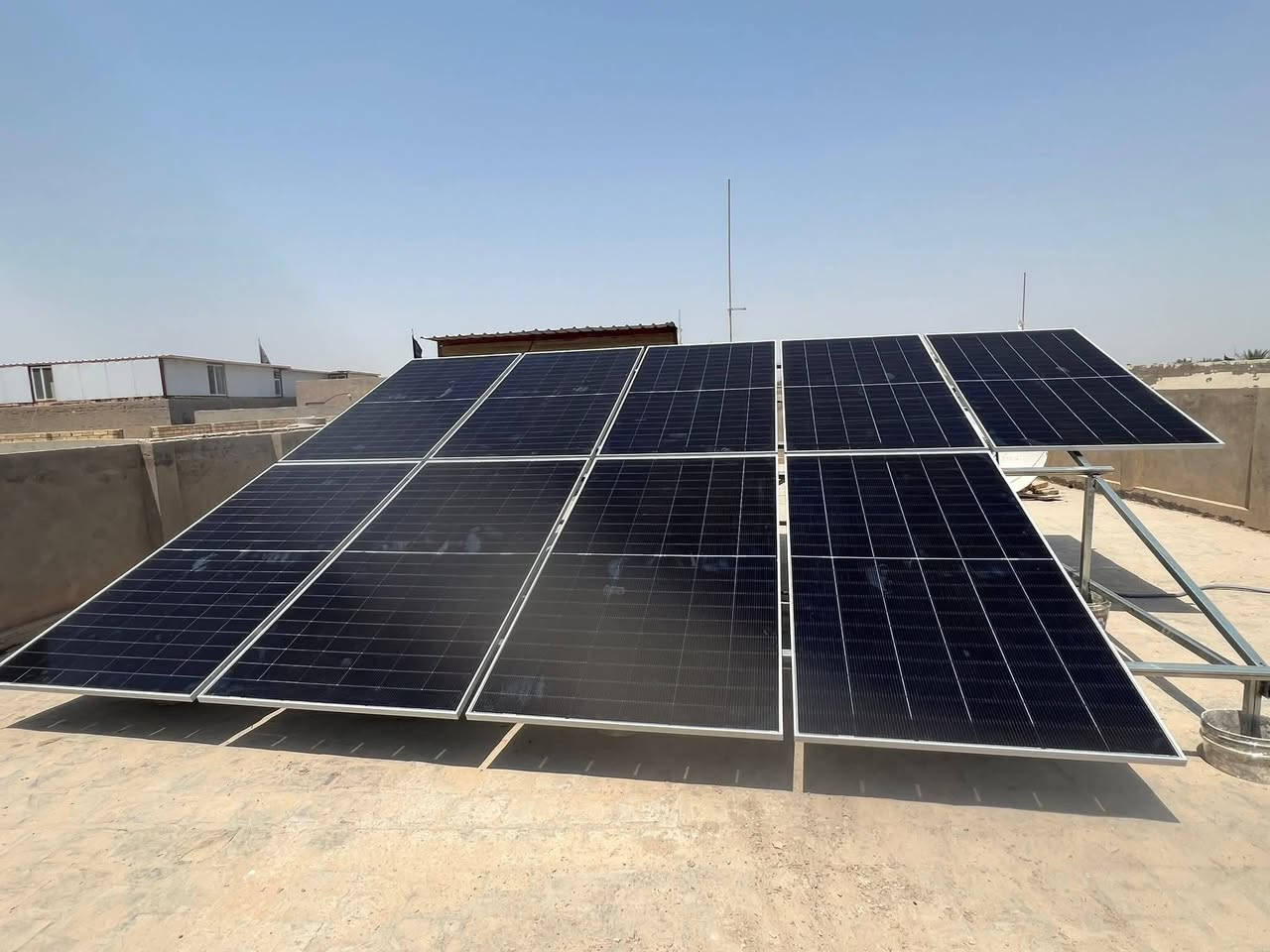 تم بحمد الله تنصيب منظومة طاقة شمسية ☀️🔋في طوريج – حي الضباط 📍
⚡ النظام: 20 أمبير نهاري🌙 + 10 أمبير ليلي (تشغيل لمدة 4 ساعات ⏰)

🔝 من ماركة Deye العالمية 🌍شغل نظيف + أداء عالي + ضمان جودة 💯

💬 للحجز والاستفسار:📞 واتساب: [***********]
📩 أو راسلنا على البيج مباشرة
رد سريع + شرح كامل + أفضل الأسعار 🔥
