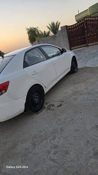 سيراتو ٢٠١١ • محرك ١٦ • كير عادي