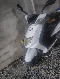 سكنس نثية • تبدل • تايرات
