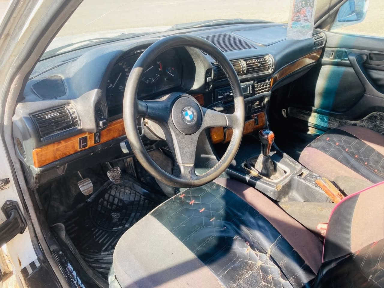 سلام عليكم بيئم ٧٣٥ محرك فل كير عادي صدر تواير جدد كهربائيات كلهه شقاله سياره حلوه ونشاط فول رقم نينوئ فحص شرط الوكاله وتحويل ولكشر شوف العين سعر ٢٥ ومراوس بطه أو ملكه ستفسار ***********
