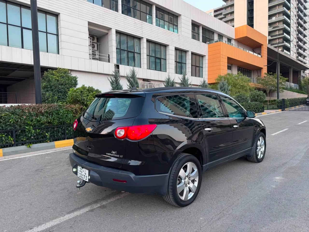 شوفليت تواڤس موديل ٢٠١١ خليجي حجم محريك ٣٦٠٠ ثته سلندر ٦ 
فور ويل دفع روباعي 
تبريد ٣ قطعه تبريد مركزي 
٧ راكب تبريد شغال كهربائي كوله شغال 
گير محريك بدون ايي خلل ولا مفتوح 
بس جملغ صبغ بدون ظربه بدون ئيرباك بدون معجون 
سياره ماشيه ١٢٤ الف كيلومتر 
سنويه جديد بئيسمي نفس يوم احول بئيسمك 
سعرها ١٠٩ $ 
موكان سياره سليمانيه 
رقم موبايل ***********
