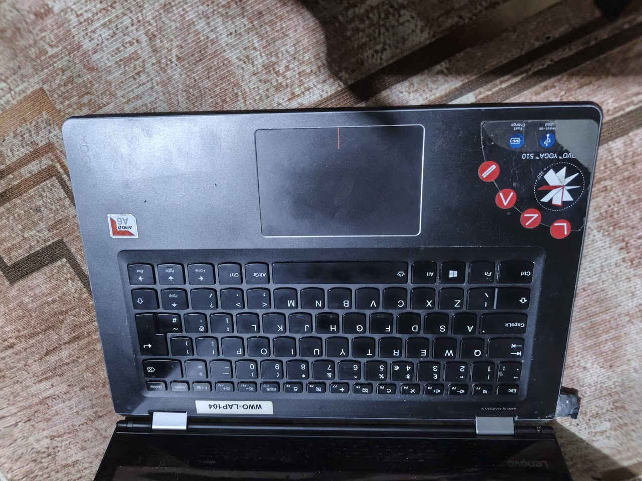 سلام عليكم 
حاسبه لينيفو Lenovo Yoga 510-
رام مالتهه DDR4 
4 كيكات قابل للتطوير 
المعالج AMD A6-9210 
 المعالج الجيل السادس 
ذاكره تخزين 1 تيره HHD
كرت الشاشه AMD Radeon™ R4 Graphics
الحاسبه شاشه لمس قلاب 180 
تكدر تستعمله لابتوب وتكدر تستعمله ايباد 
المشكله الي بيهه موضحه بل صوره 
مكان القاعده الشحن مكسور بس ما مأثر عليه 
ملحقاته شاحنه والموس 
مكاني بغداد حي النصر 
سعره 150 وبيه مجال


**إذا كنت صاحب هذا الإعلان وتريد حذفه لأي سبب، رجاءا أرسل رسالة إلى الدعم الفني**