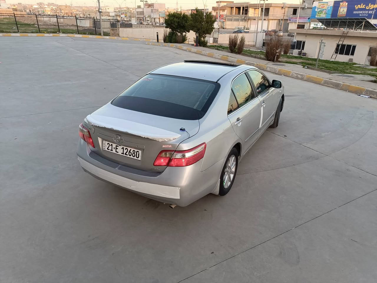 السلام عليكم....***********
كامري موديل 2008 خليجي GLX🇯🇵 
بأسمي سنويه جديده وهزه جديده دولي سليمانية
مكينه 2400✅
حداديه كير جديد ✅
مكينه جديده لاتنقيص ولا بخار  ✅

فول مواصفات 🟩🟩
برده خلفيه 
تحكم ستيرن 
كشن كهرباء 
تبريد قطعتين
مثبت سرعه
فتحه سقف
دمام خلفي
تخم ويل ياباني تيوتا اصلي 
تخم تاير جديد 
صبغ عام للجمالية بدون ظربة و بدون ارباك وبدون دواخل

السعر :: 96 وبي مجال بسيط مكانها كركوك 
.
