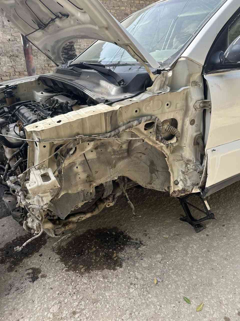 السلام عليكم 
سياره سبورتج للبيع 2009
أبيع علئ هذا الحادث
السعر ب80وبيه مجال 
رقم بغداد 
رقم الهاتف ***********
