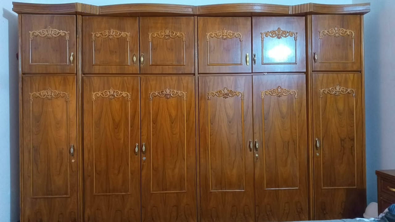 السلام عليكم ورحمة الله غرفة نوم صاج عراقي درجة أولى للاستفسار الاتصال على الرقم ***********  او خاص وشكرا
