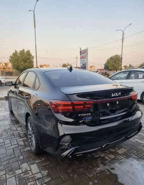 سلام عليكم 
للبيع فورتي جيتي لاين 2024
بدون رقم بدون رقم  
موصفات 
بصمه   ماشيه 13الف 
شاشه جبيره 
رادار جانبي وامامي 
السياره فول عده الفتحه
صوره حادث بلمنشور

مكان السياره بغداد بلبلديات
***********
