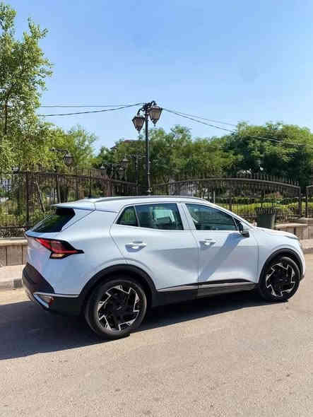 سبورتج 25 خليجي زيرو ضمان الدولية
  
المواصفات ••••
فول مواصفات عدا البنوراما والجلد
✅ نقطة عمياء
✅تشغيل بصمة 
✅ تشغيل عن بعد
✅كراسي كهرباء
✅جنطة كهرباء
✅تدفئة بالكراسي 
✅تدفئة بالستيرن 
✅سايدبريك دكمة 
✅شفتات كير سبورت بالستيرن
✅محرك سعة 2000 سي سي
✅شاشة تعمل بنظام بلي كار نفيكيشن  
✅ويل حجم 19
✅الشباك الامامي بلاك بيانو 
✅حساسات امامي خلفي 
✅كامرة دوارة
✅اوتو هولد 
✅درايف مود
✅مانع انحدار
✅مانع انزلاق
✅ تحكمات الستيرن جهتين
✅ شفتات كير بالستيرن  
✅شحن وايرليس 
✅المري الجانبية طي وفتح كهرباء 
✅مع اشارة جانبية بالمراة
✅لايت زنون عالي ناصي 
✅لد ليزري امامي نهاري
✅بك لايت لد

السعر 250 ورقة 

***********📞

🟢 ضمان الدولية 5 سنوات 
🟢 4 تبديلات دهن مجانا .
🟢 سنة صيانة مجانا
