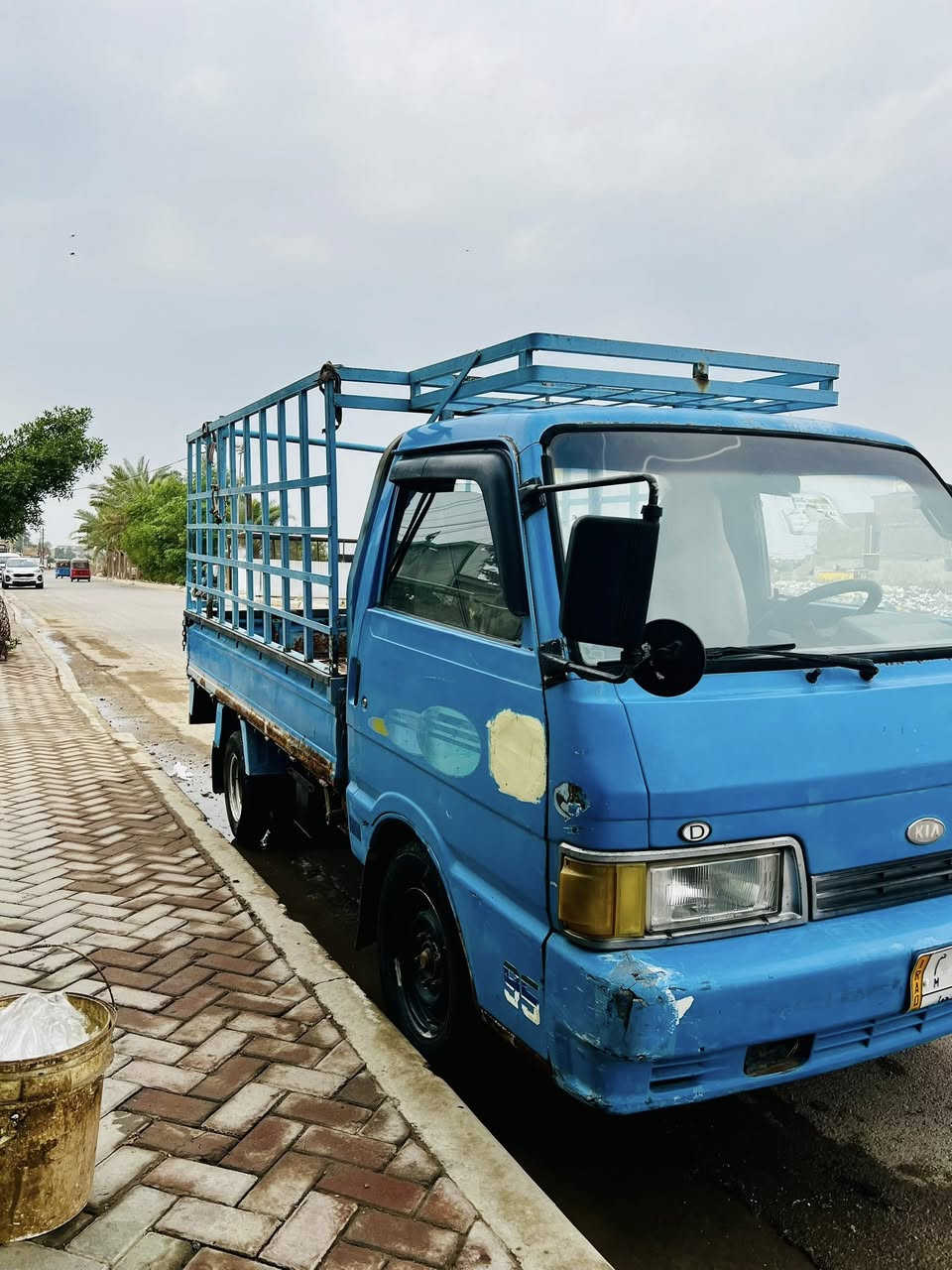 سلام عليكم كيا بنكو موديل 1995رقم بغداد 7جنكال كير ومحرك نضيف رقم ***********
