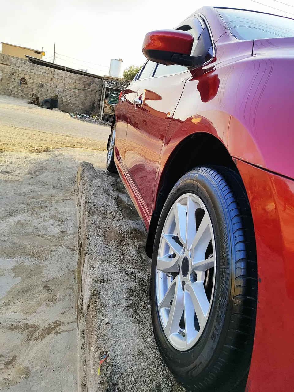 السلام عليكم. 

 سيارة  نيسان سنتره

 موديل 2017 

وارد امريكي

كير محرك شرط 

رقم أربيل شرط التحويل 

هزه جديد 

سنويه جديد 

___________

صدر امامي خلفي جديد 

طخم تاير جديد 

تحكمات استيرن

تثبيت سرعه

بصمه تشغيل عن بعد

________

السياره بدون صبغ 

ضرر فقط بونيد ⚠️

______________

مكان السياره النمرود

للستفسار الاتصال علئ الرقم ***********

_________________________________

السعر اتصل وتدللل ⚠️
