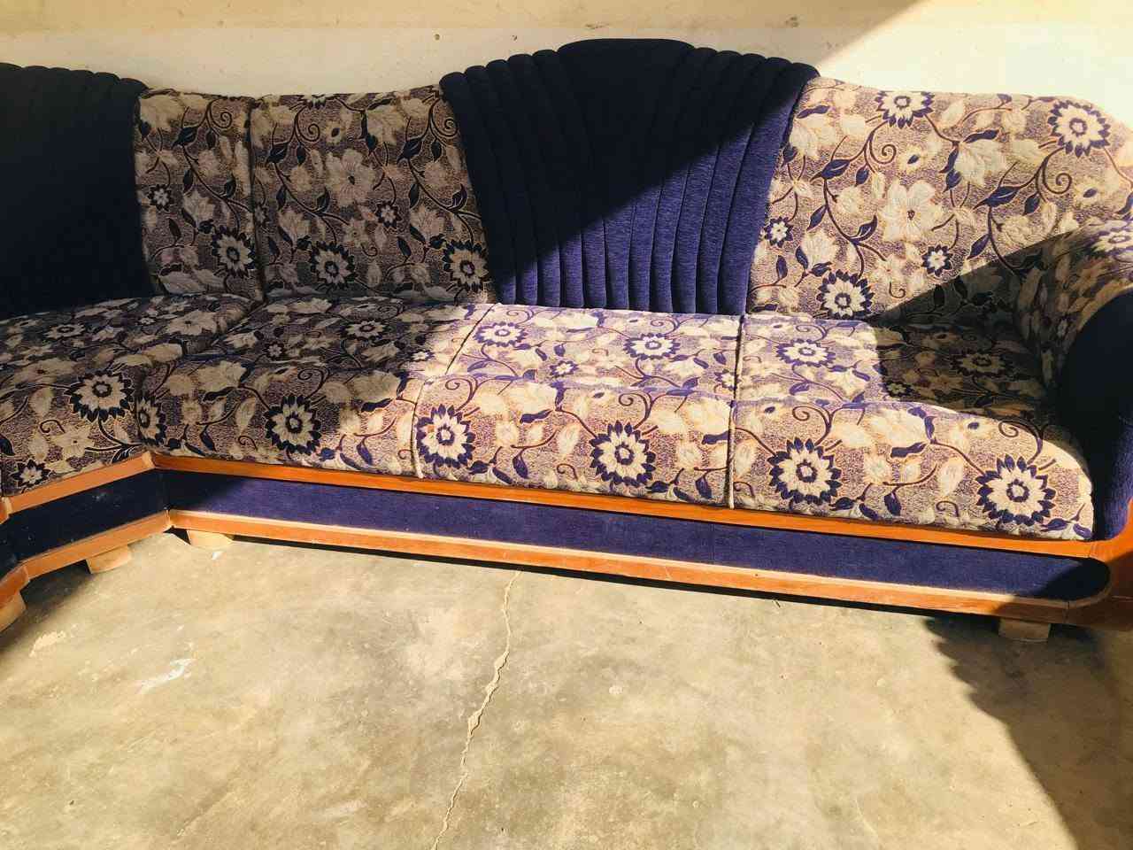 السلام عليكم يوجد تخم قنفات شغل الموصل
اتصال ***********7
