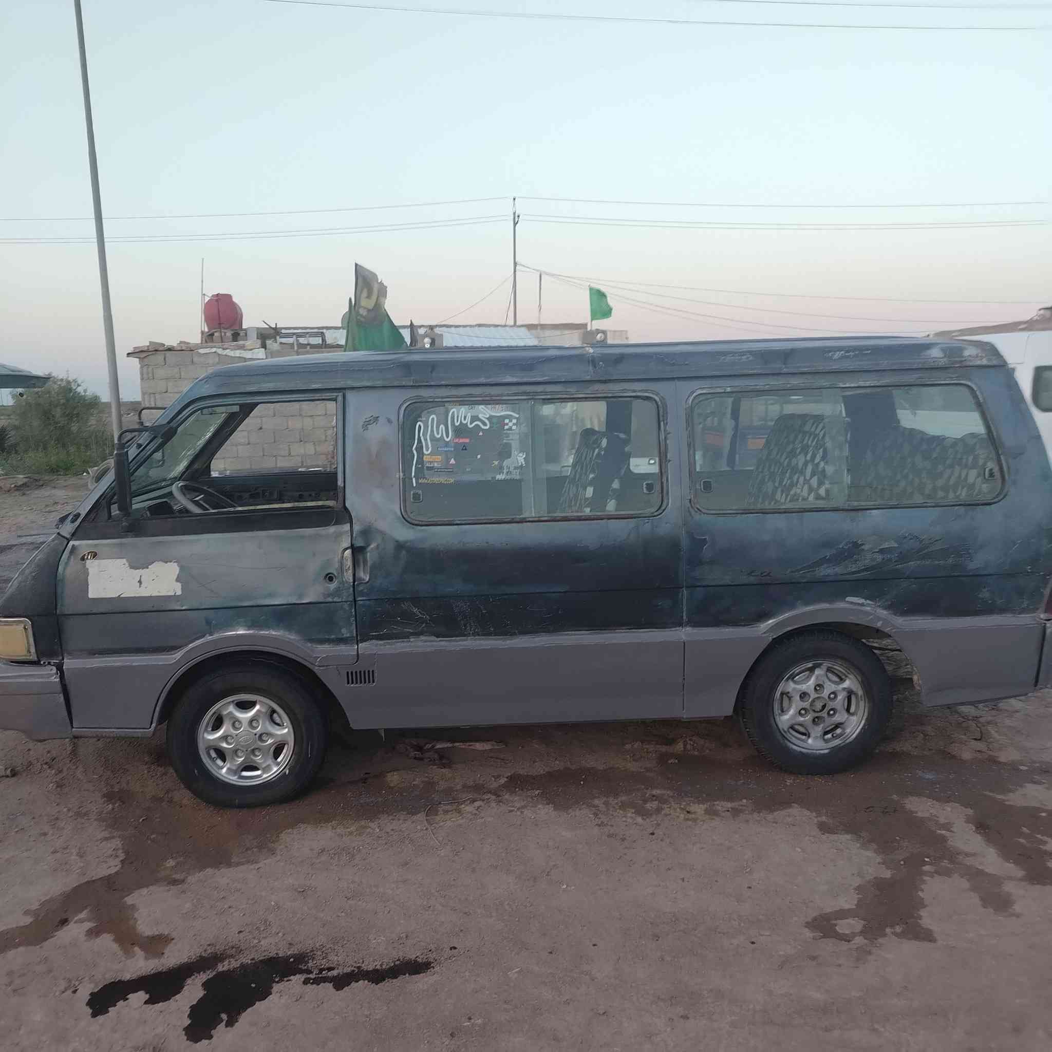 سلام عليكم كيه بسته للبيع سياره مكينه وكير بل جيس شرط وباتري جديد راعيه ما اندله اتكفل سرقه وعشاعر فقط سياره حلوه السعر ١٤ ورقه وبيها مجال بسيط مكان واسط الكوت رجاءن مكلف بل نشر ***********
